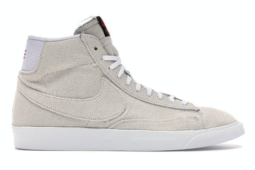 Nike Blazer Mid
Strangers Things Upside Down Pack